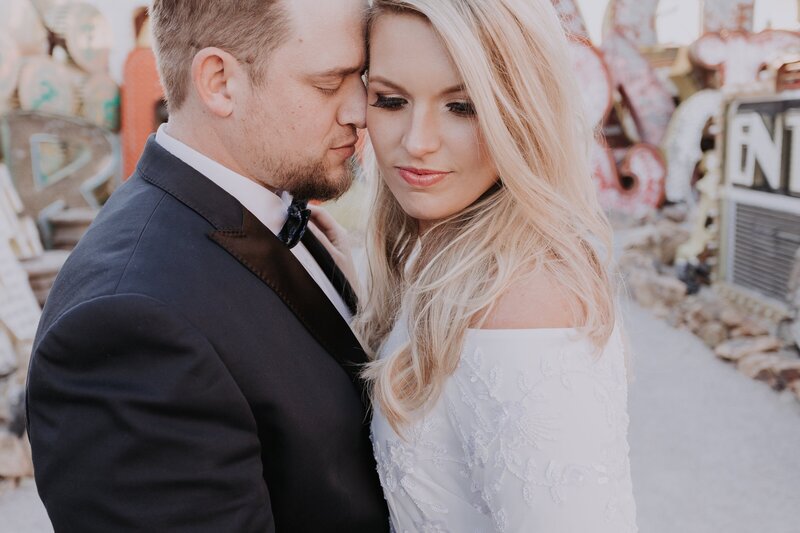 little-white-wedding-chapel-neon-museum-las-vegas-wedding-photography-ak (51 of 87)