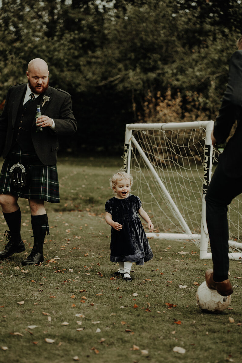 Alternative_Scotland_Wedding_Photographer_Danielle_Leslie_Photography_Logie_Country_House-35