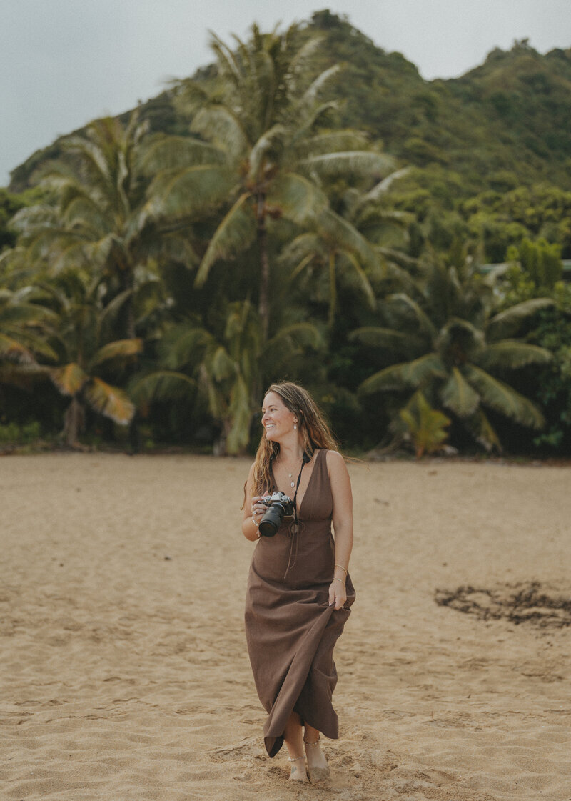 destination elopement photographer