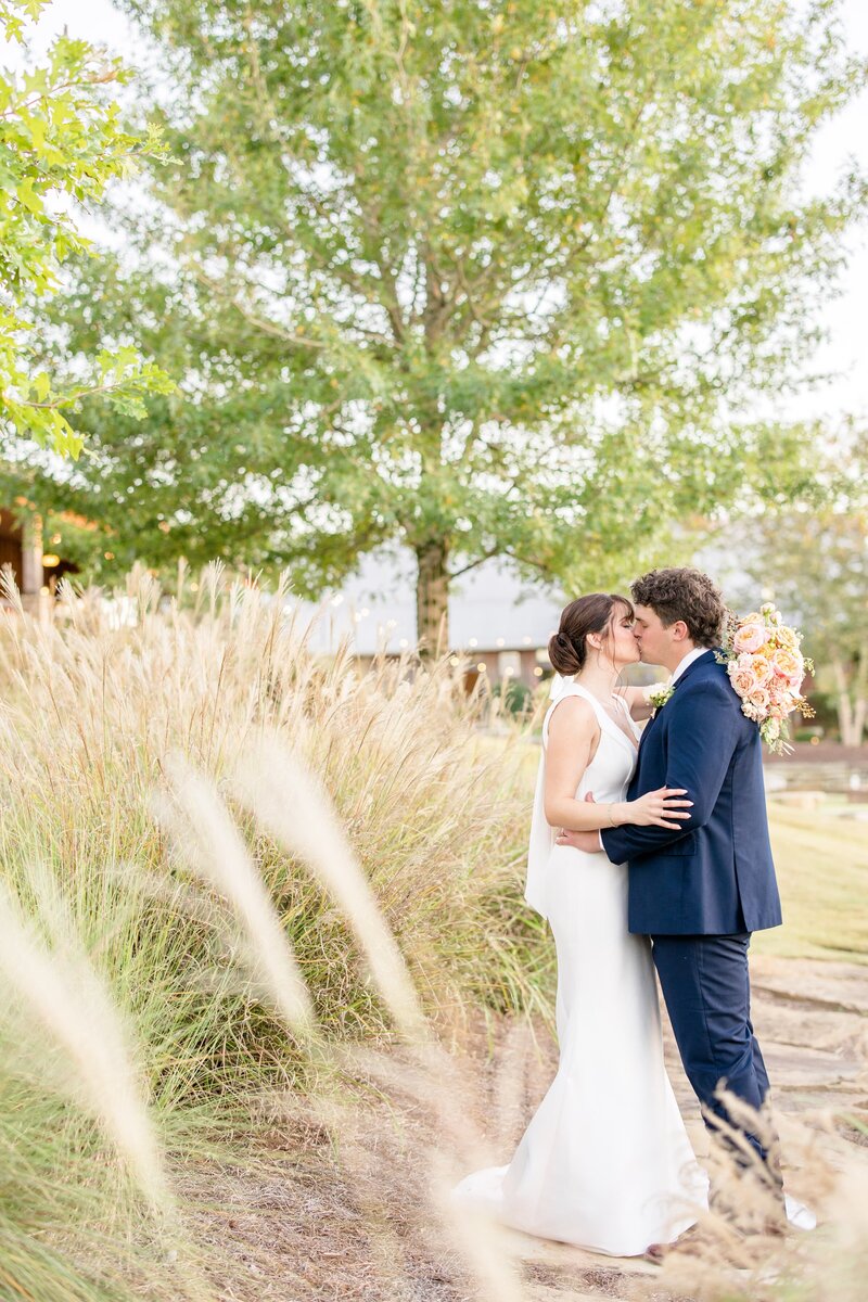 katie_and_alec_wedding_photography_wedding_videography_birmingham_alabama_husband_and_wife_team_photo_video_weddings_engagement_engagements_light_airy_focused_on_marriage4