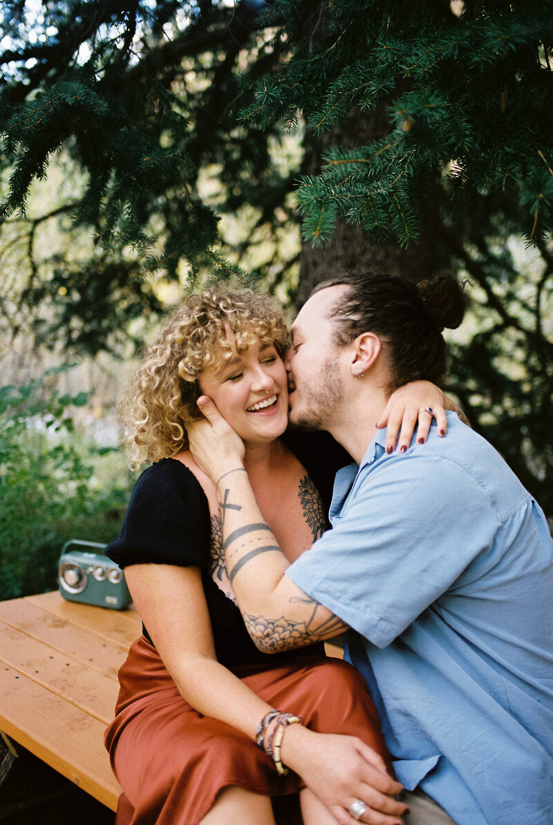 Kendall+ZackFILMnoborders-9