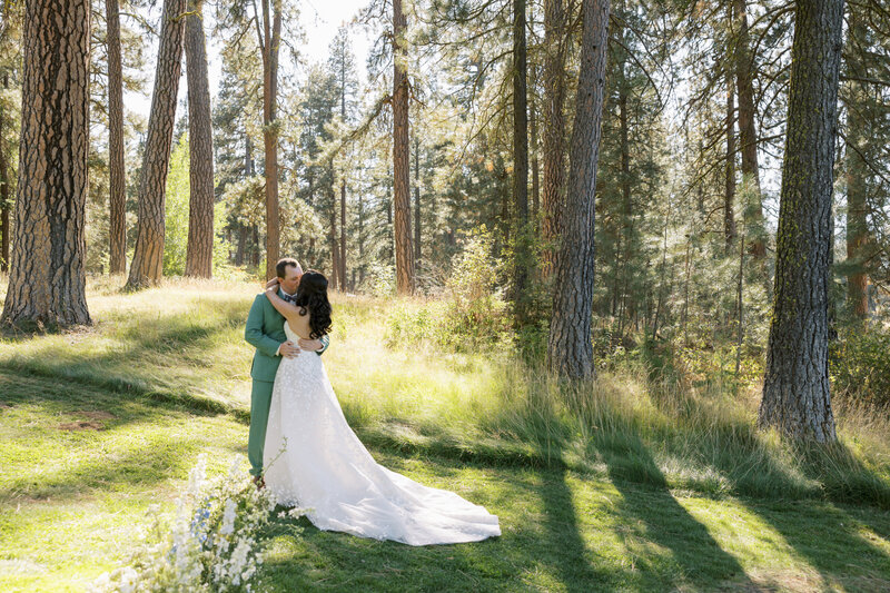 tiffany-andrew-wedding-previews-olive-and-oath-22
