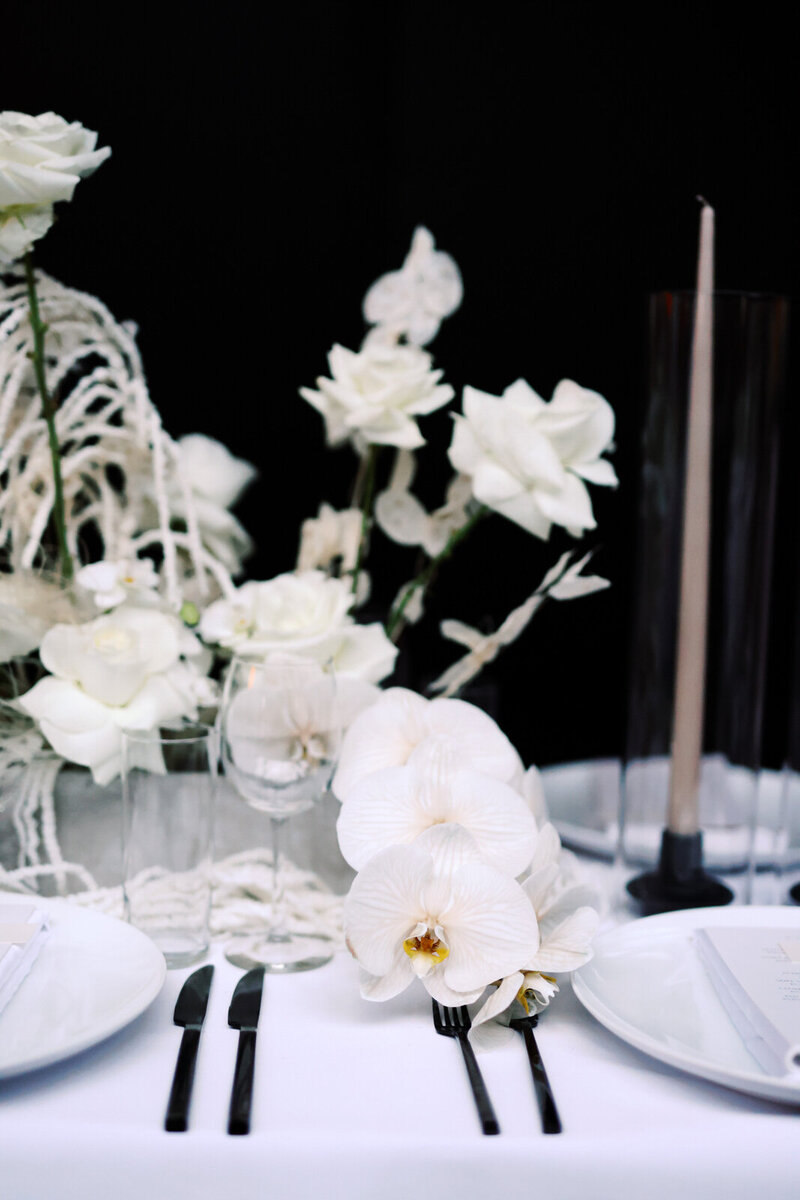 Modern New York City Wedding Details 5