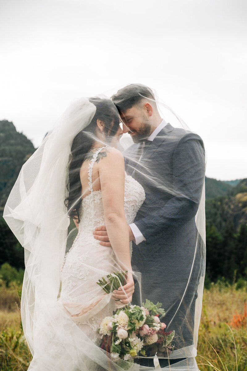 Elope In BC couple in strathcona Park