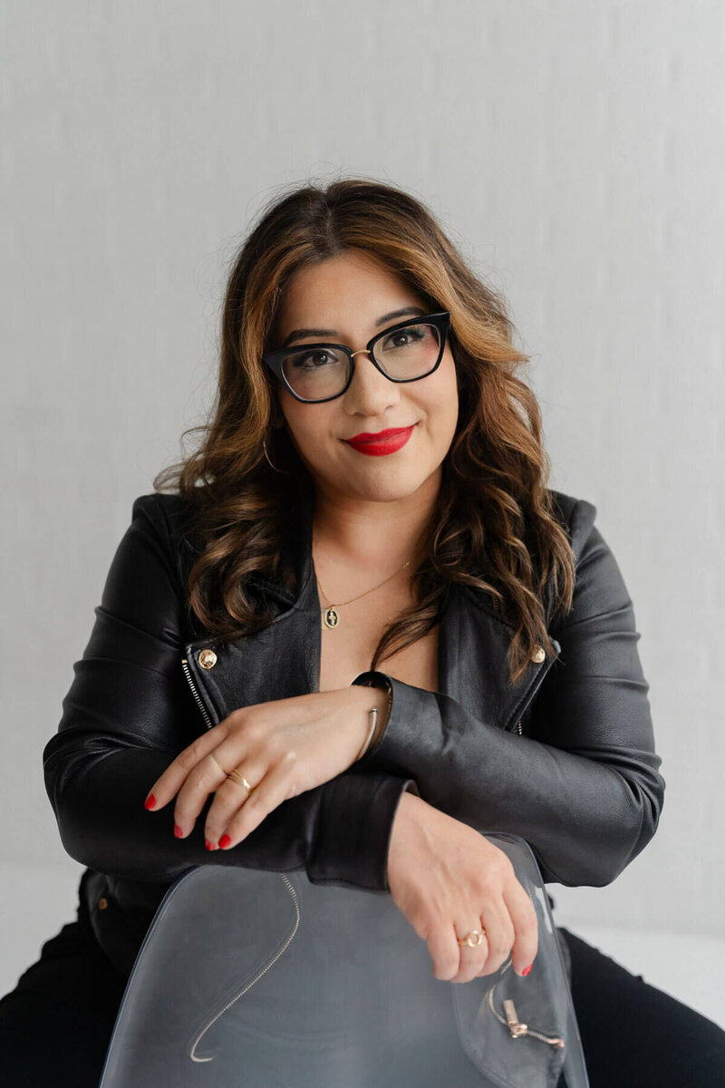 trisha-espinoza-author-coach-podcaster_-12