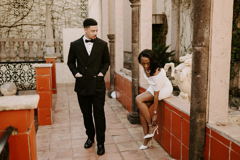 Alecca synclair houston engagement photographer