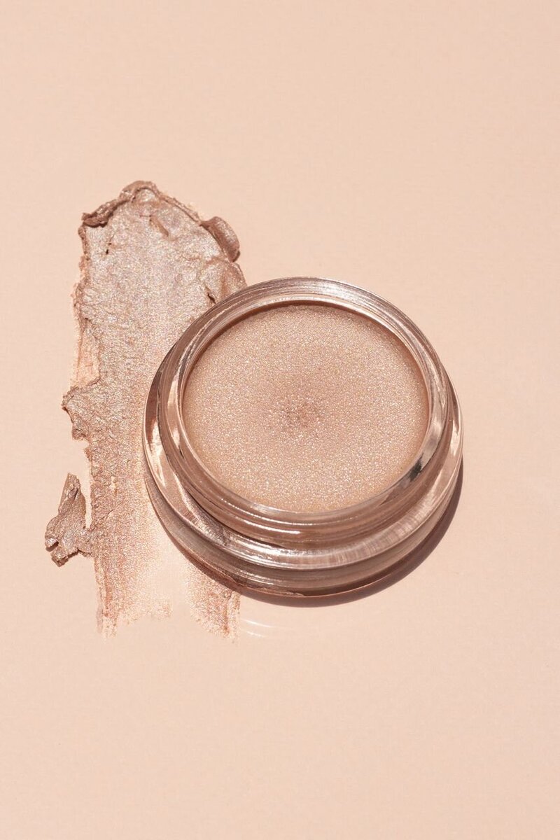dewy skin natural highlighter