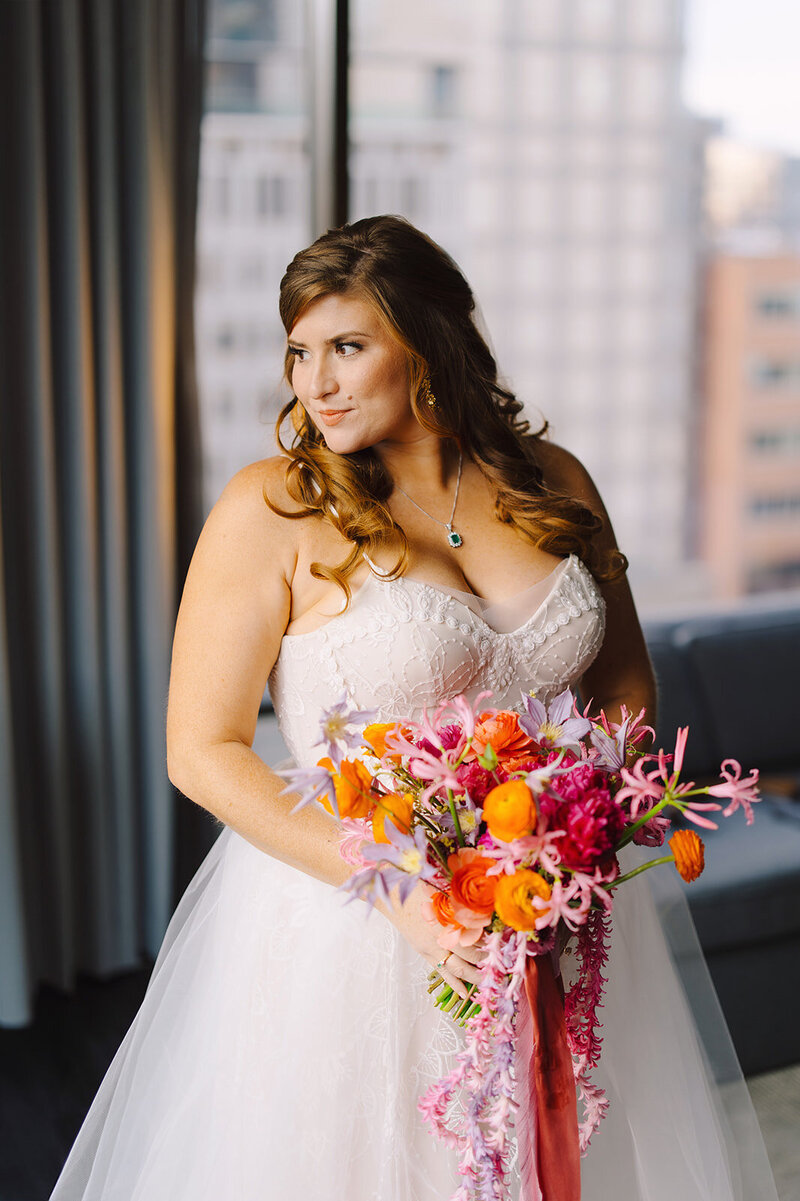 Estes Park Wedding Photographer Denver Wedding Venue Planner Della Terra Mountain Top Fall Colorful Wedding Liz Osban Photography Black Canyon Inn Wyoming Wedding Photographer Elopement Engagement 101