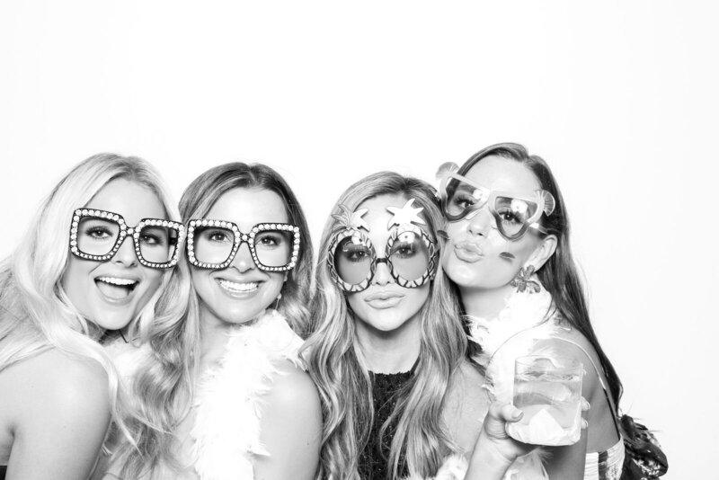 photo booth Miami B2