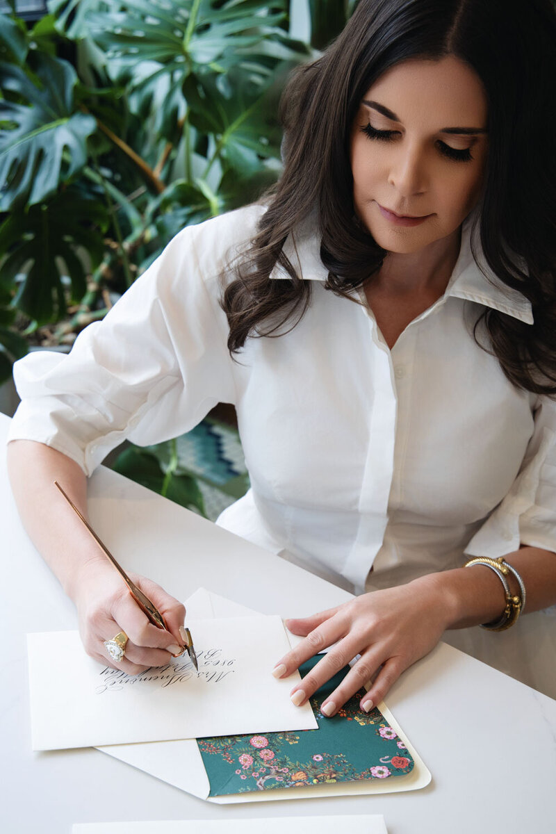 Erin Eileen, a calligrapher in Washington DC