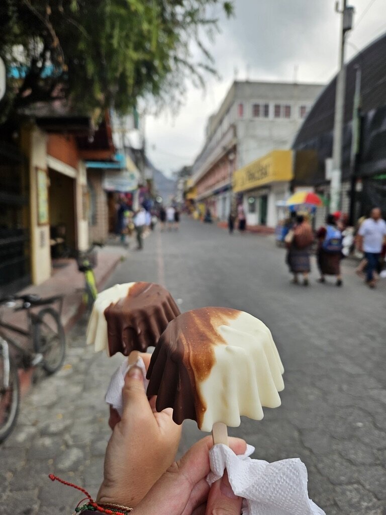 5D169630-AC49-44A0-BC0C-FE275967DBF3_1_105_c