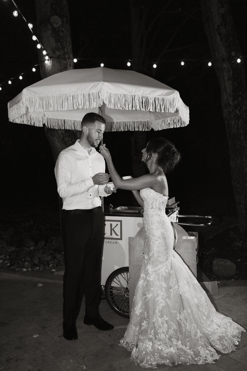mustard seed gardens indy indianapolis noblesville indiana wedding photographer bellagio florals something blue stylists lick indy -89