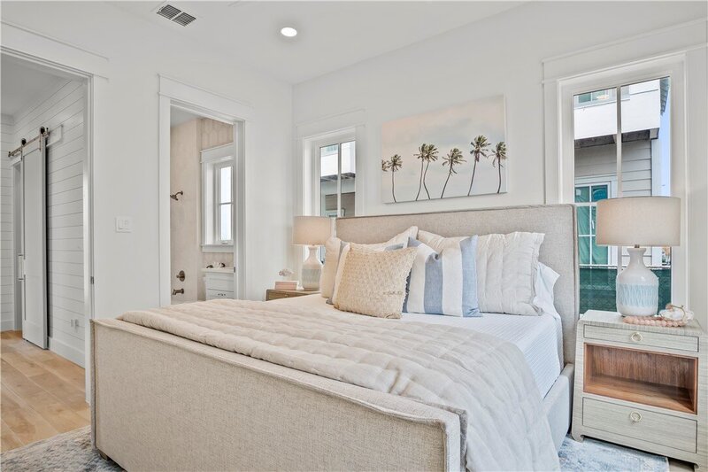 113 Tailwind A- Bed 1