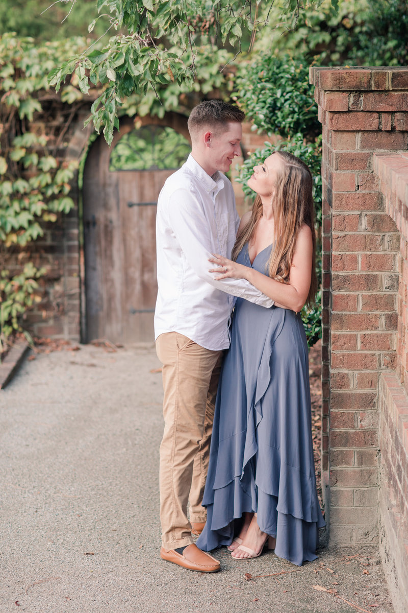 Jennifer B Photography-Sandhills Gardens-Caleb & Laura-Engagement Session-2019-0122