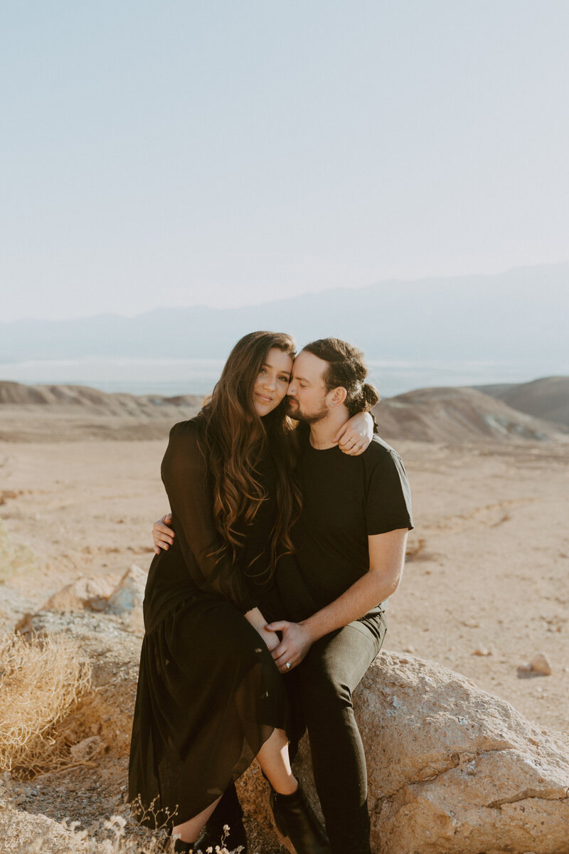 athena-and-camron-emily-magers-photography-death-valley-artists-palette-camera-love9