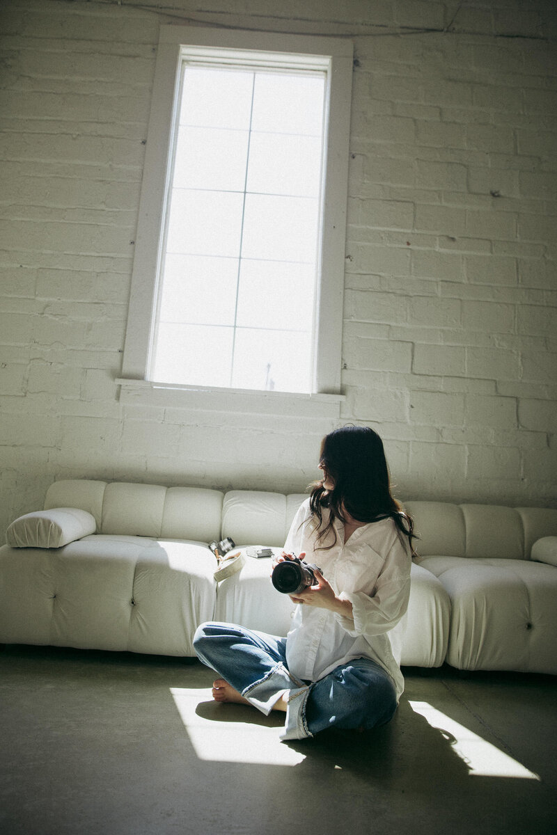 Portrait of Erica Rochelle, an Idaho wedding and elopement photographer based in Boise