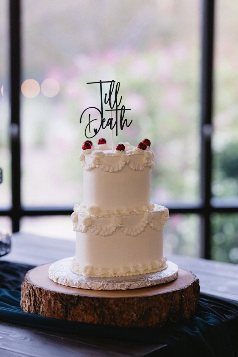 classic-and-documentary-style-wedding-photography-176