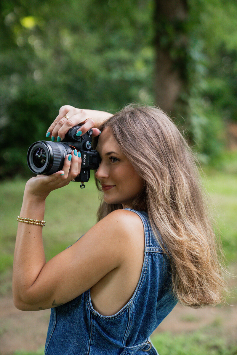Alex Wolf North Carolina wedding and lifestyle photographer.