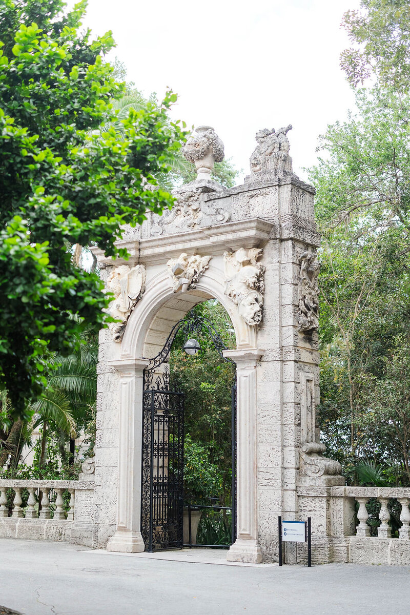 jordan-summer-photography-tampa-wedding-photographer-vizcaya-museum-gardens-editorial134