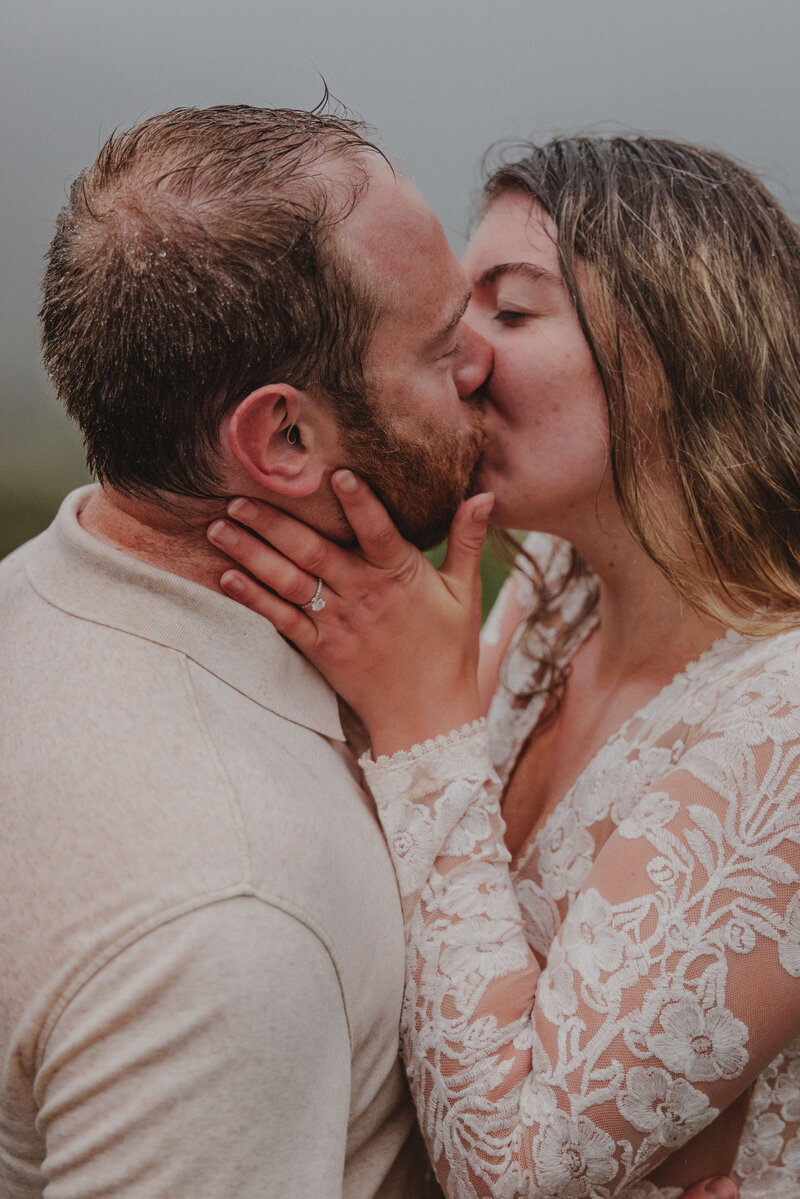 Alaska-Hatcher-Pass-Waterfall-Engagement-T&E_12