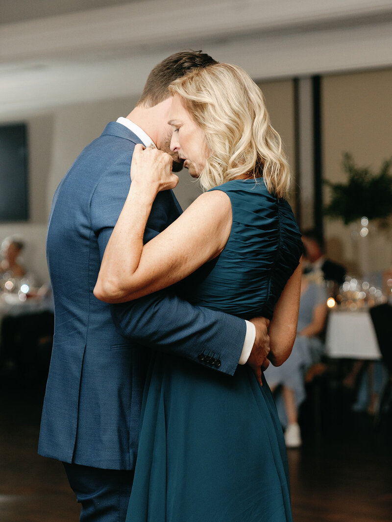 Vick+BeckerWedding-Reception-83_websize