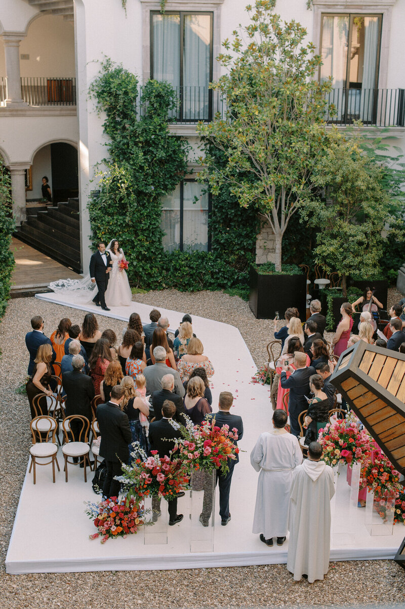 1 San Miguel Wedding Planner live-aqua-san-miguel-wedding-day-ar-photography-emily-aaron-381