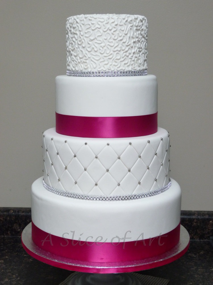 quilted cornelli lace wedding cake 2