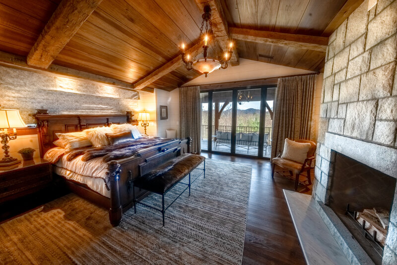 SHEEPCLIFF KING SUITE 16