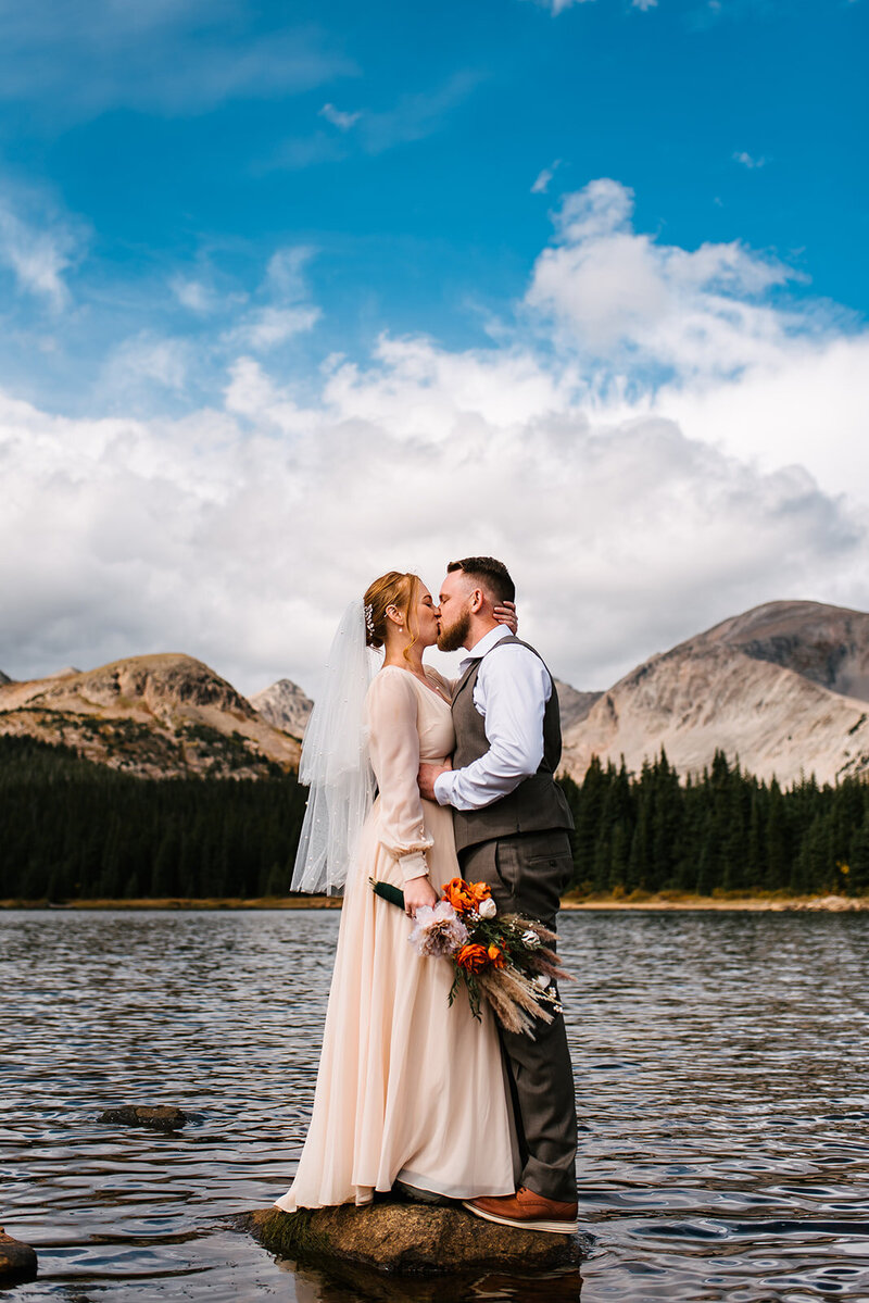 220930-120721-Boulder-Colorado-Mountain-Elopement