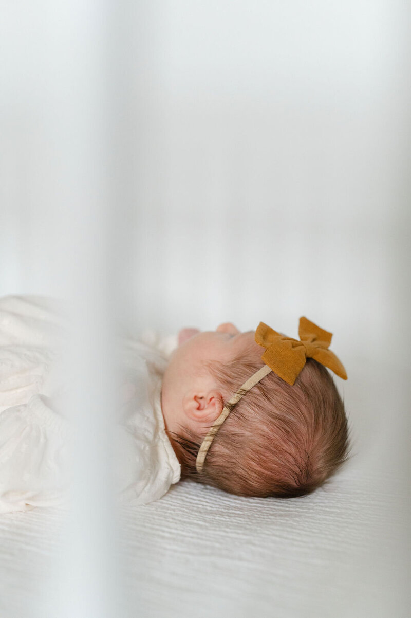 Timeless-Modern-Cozy-InHomeNewborn-BabyNursery-NaturalLightPhotographer-MapleGrove-Plymouth-GoldenValley-Minnesota12
