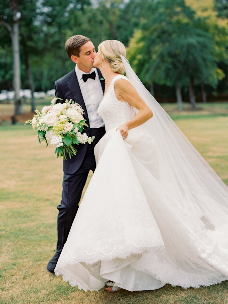 Madison+Winn_Wedding_FoxtailCo-630