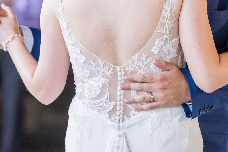 LittleShutterBugStudio_SaraAl_MackinacIslandWedding-673