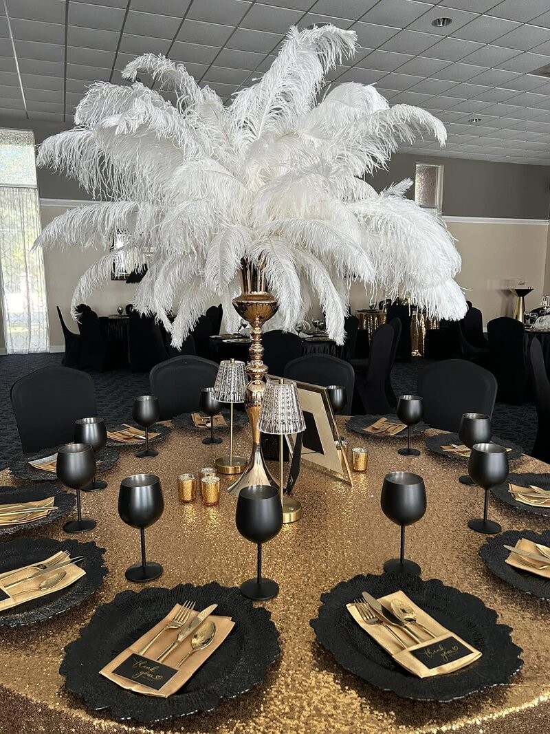 harlem-nights-retirement-party-table-white-feathers