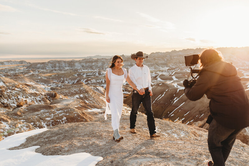 A couple with Nathaniel Wilson Video in Badlands National Park, South Dakota