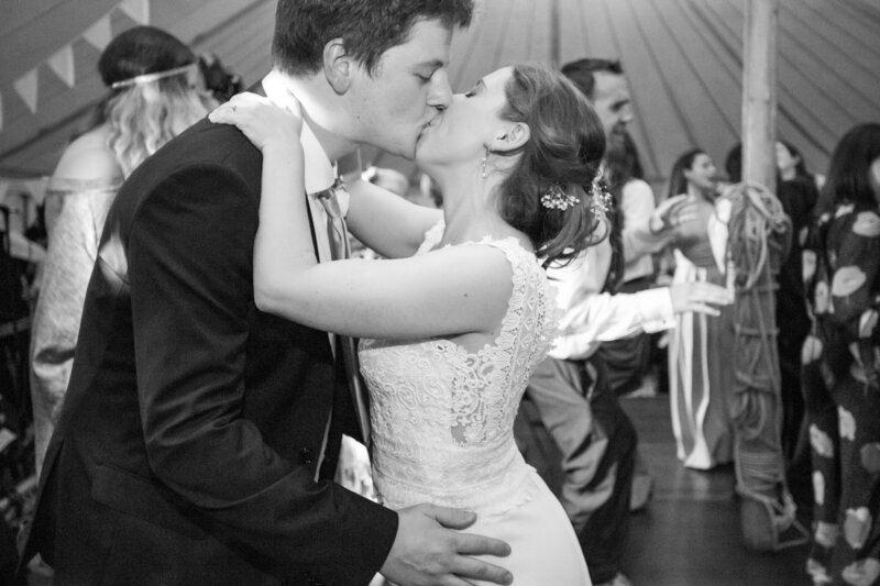 Emma-Gardiner-wedding-photography-009