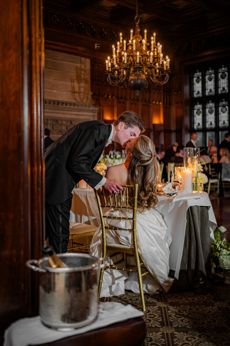 university-club-wedding-chicago (63)
