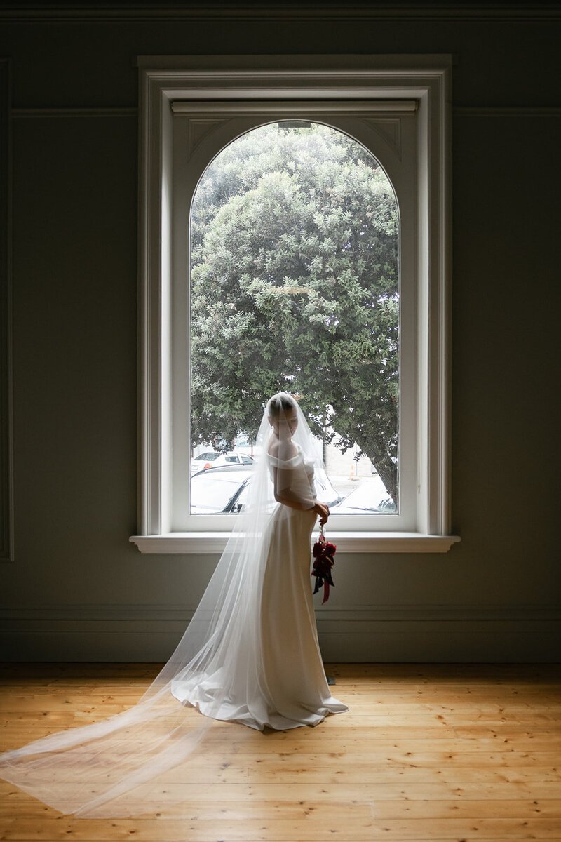 bride getting ready for her wedding ceremony with peace of mind
