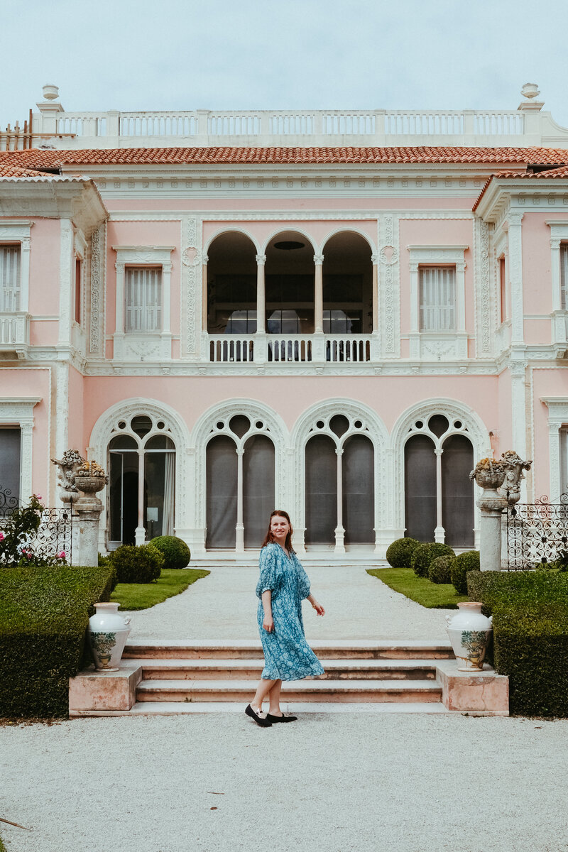 Emily in front of Villa Ephrussi, Villefranche-sur-Mer