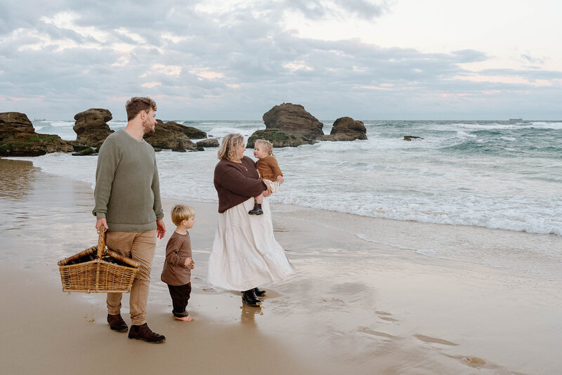 Peschar Family - Redhead Beach Family Photoshoot - Sweet Valencia Photography-6_websize