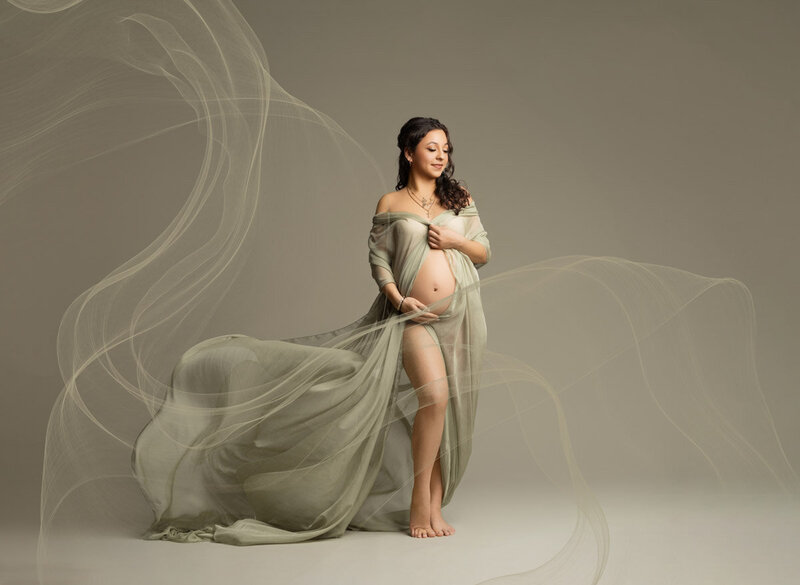 maitland-glamorous-maternity-portraits