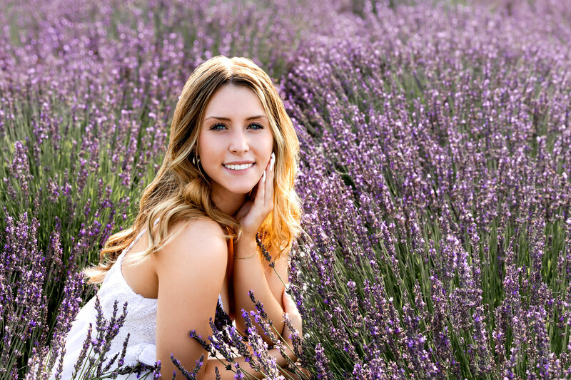 BrownsbergerOliva_Senior2025_PDS-0601