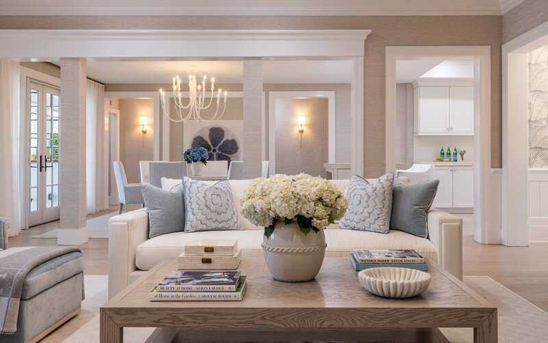 The portfolio page for a DLT Interiors project, Palm Beach.