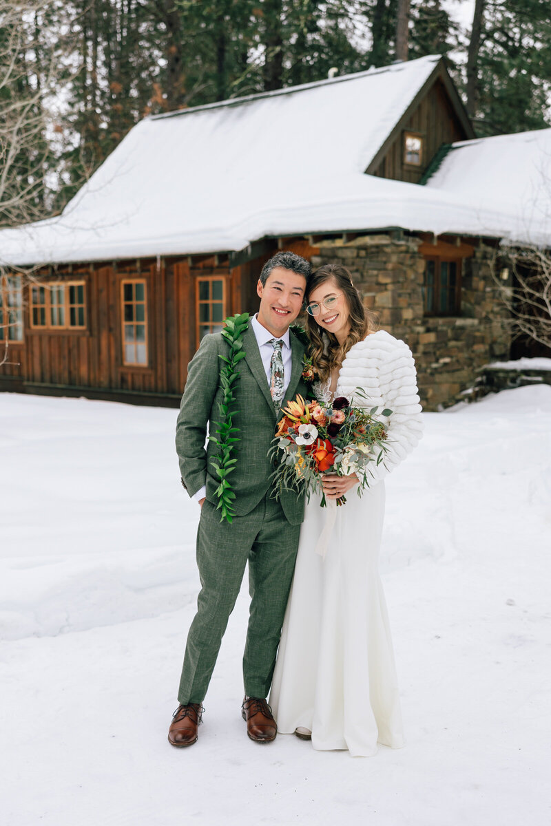 Lake-Creek-Lodge-Oregon-winter-wedding-7