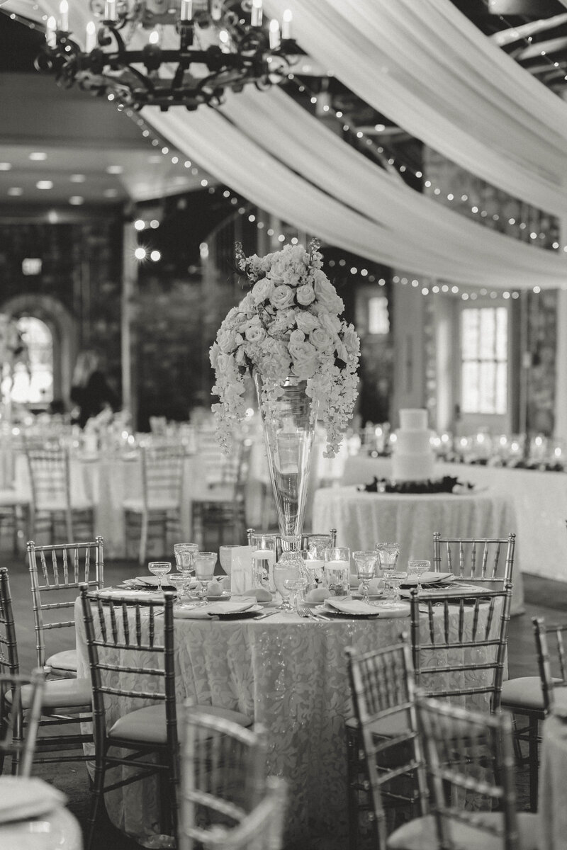 56-A&J - Wedding - Castle Farms - Michigan Wedding Photographer