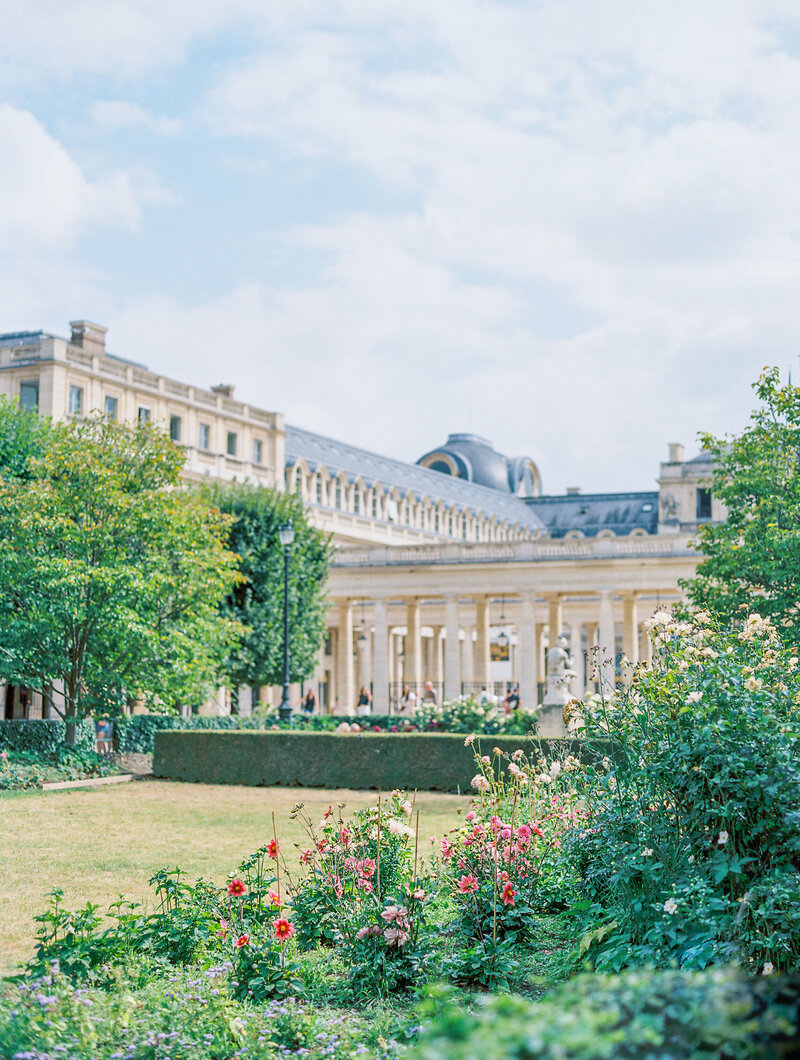 Summer afternoon in the Jardin Des Tuileries by Destination Film Wedding Photographer Katie Trauffer