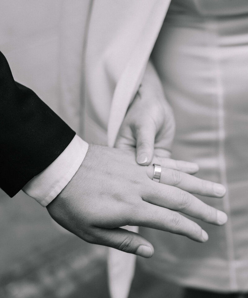 grooms-wedding-ring-nika-helgeson-photography