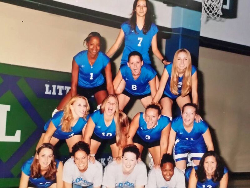Gillian Volleyball team 2005