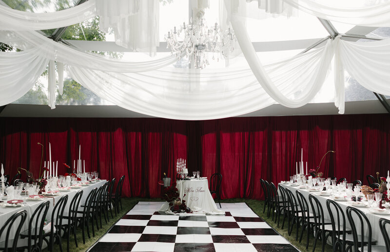 Luxury wedding near Milwaukee Wisconsin