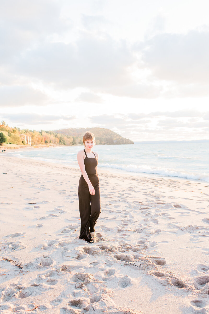 best beach senior photographers in traverse city michigan