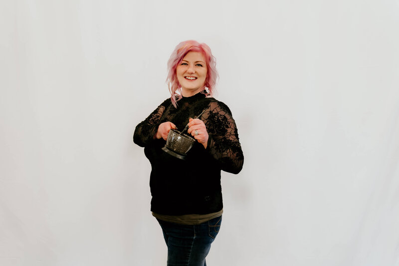 Samantha Crabtree Vivids Colorist Maven and Grace Salon